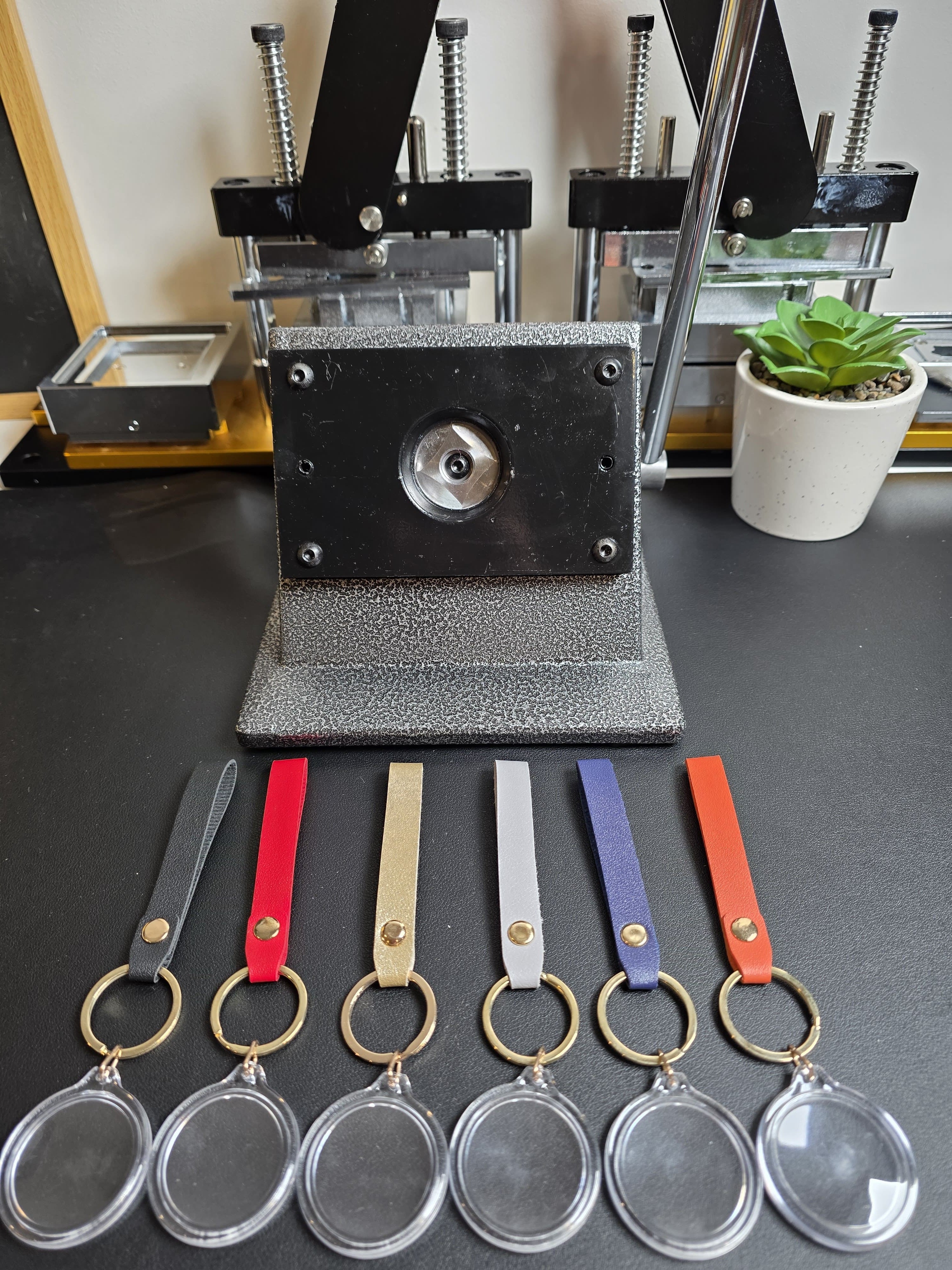 35mm Round Keyring Cutter